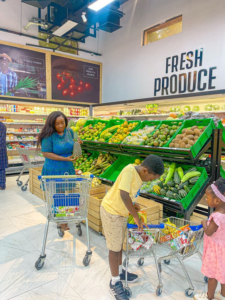 Yemisi Odusanya - Food Shopping with Kids